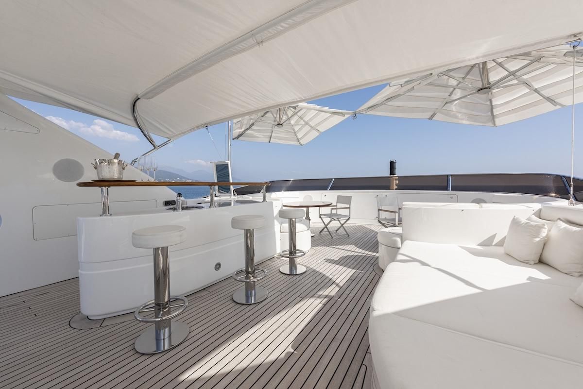 2009 Benetti 120 