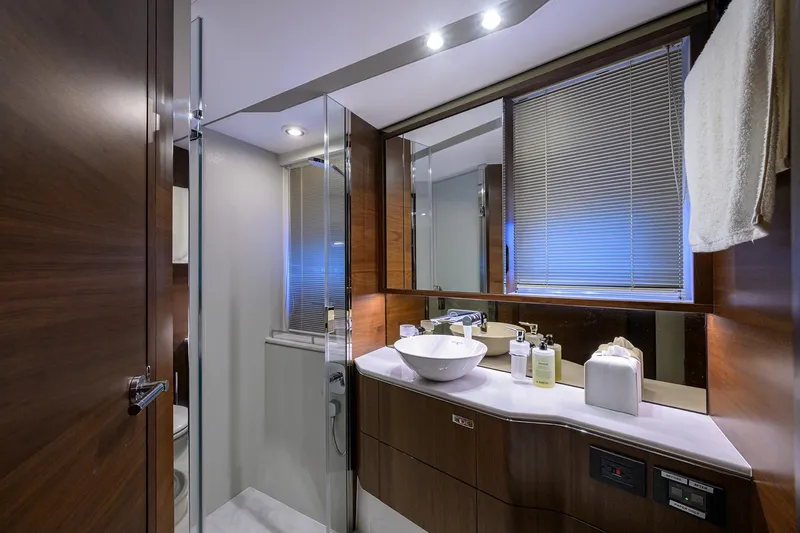 Rockon Yacht Photos Pics Princess S60 RockOn - Guest Head, Vanity, Walk In Shower