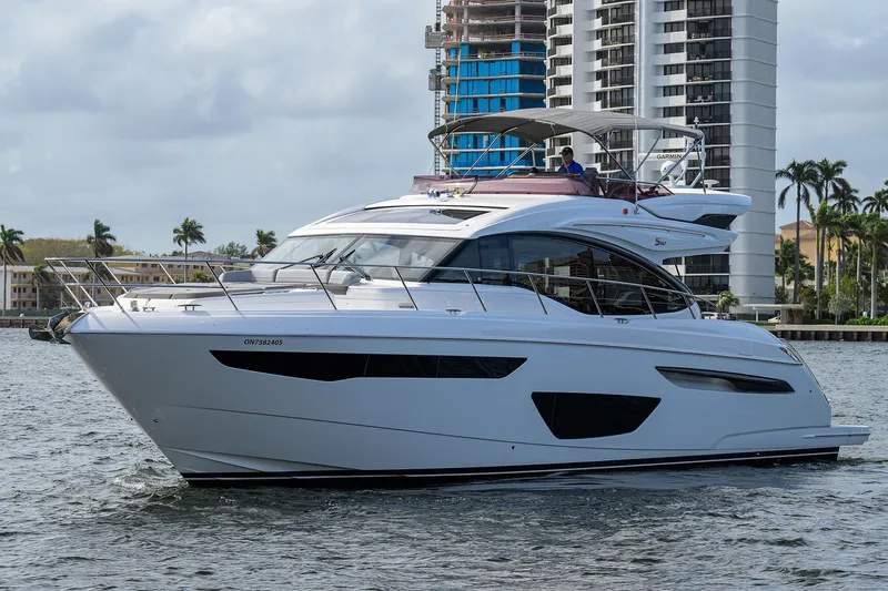 Rockon Yacht Photos Pics Princess S60 RockOn - Profile