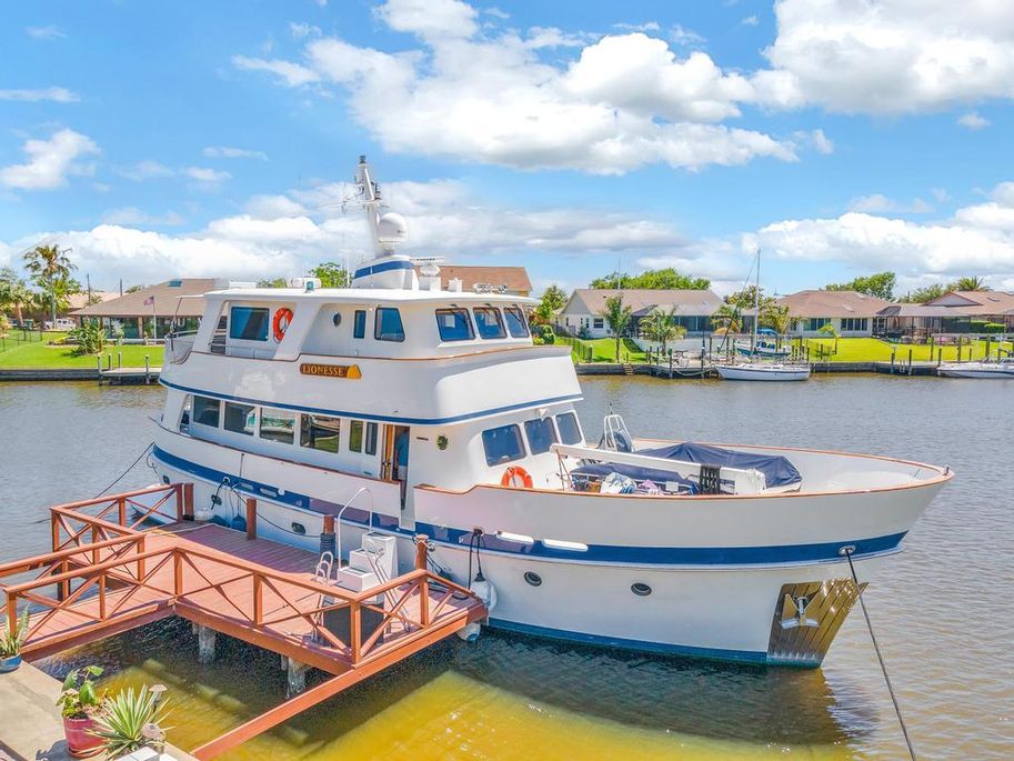 2001 Cheoy Lee Expedition 70 Trawler for sale YachtWorld