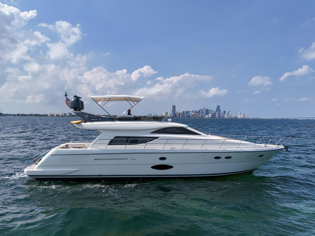2006 Uniesse 58 