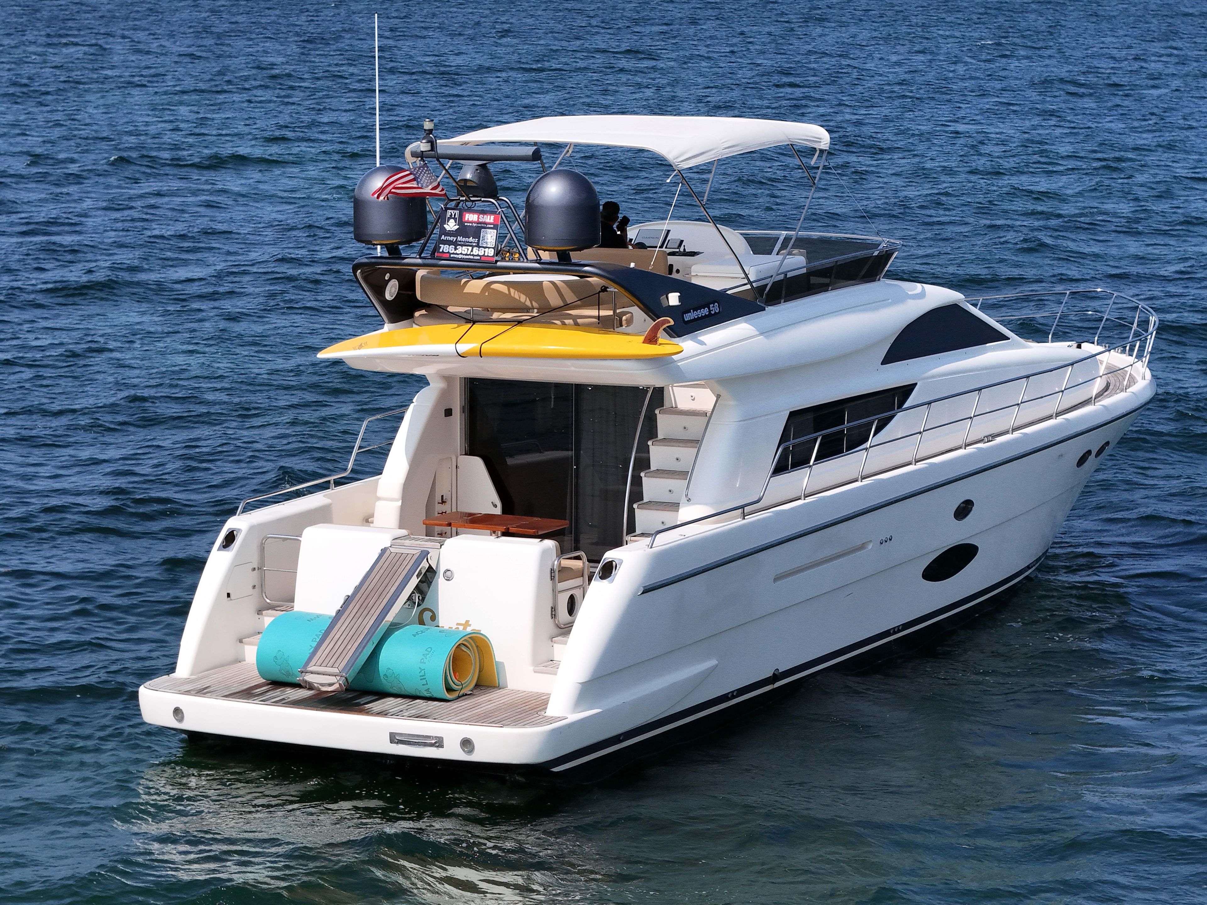 Yacht