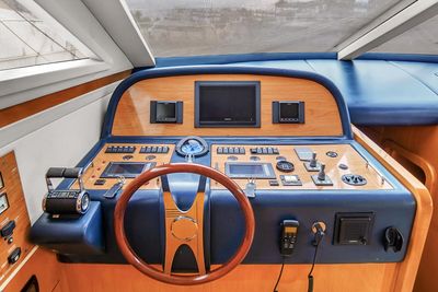 Yacht