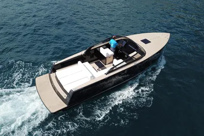 VanDutch 32