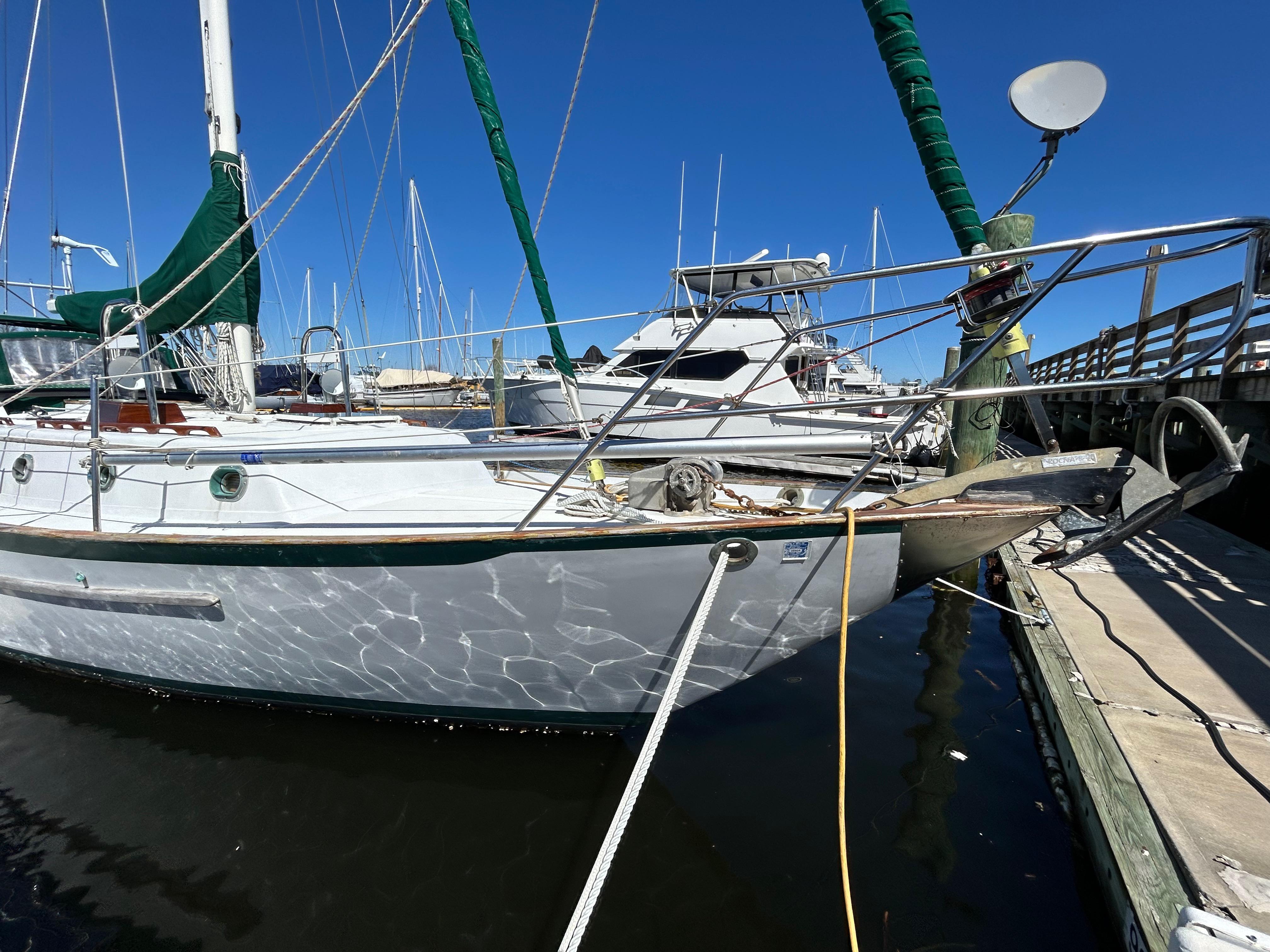 1985 Pacific Seacraft Crealock 37 Cutter for sale - YachtWorld