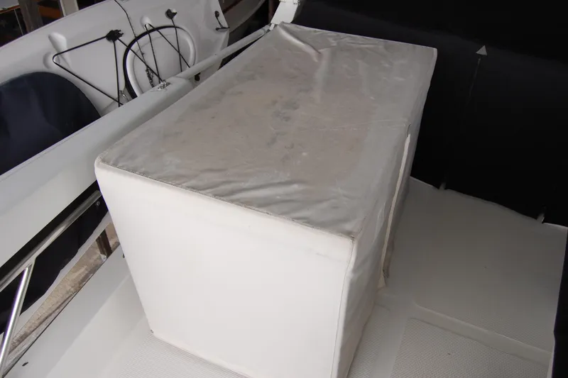 Sumptin Special Yacht Photos Pics Covered seating area on 1990 Ocean Alexander 520 Pilothouse yacht deck.