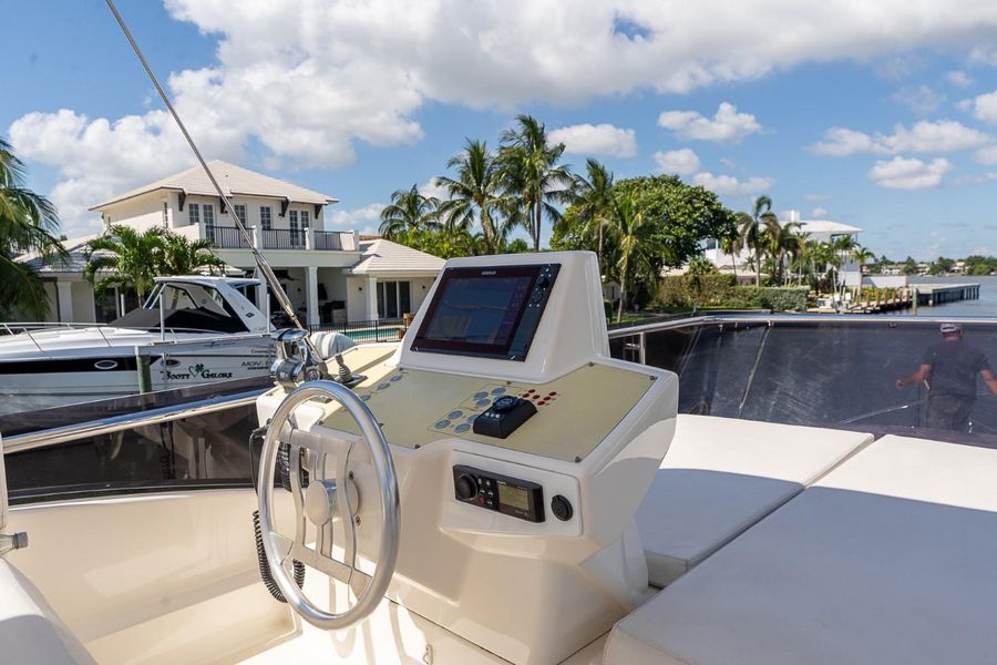 2018 Ferretti Yachts 550