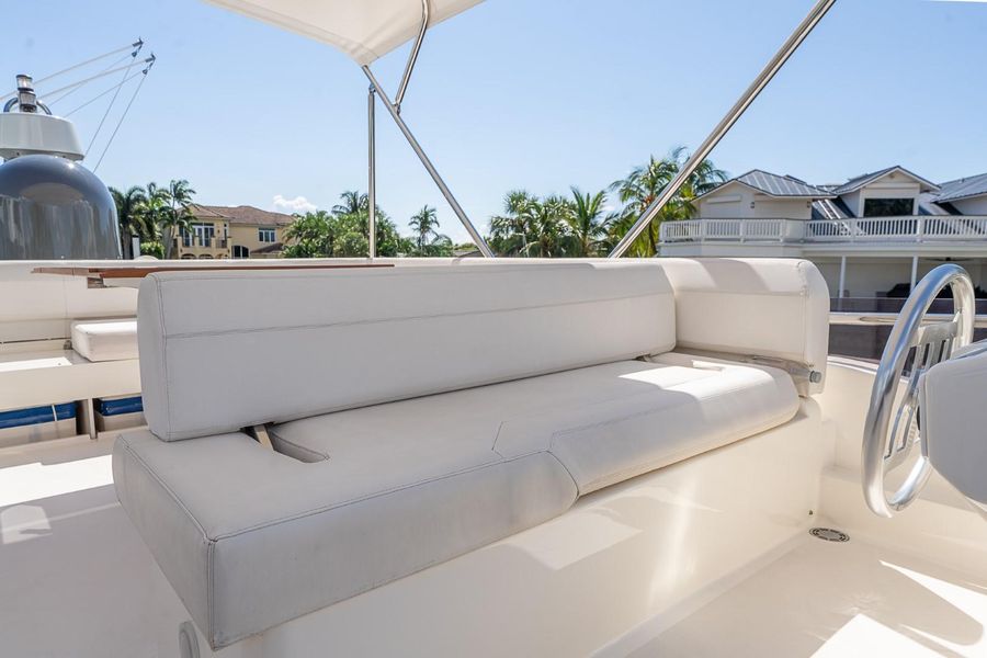2018 Ferretti Yachts 550