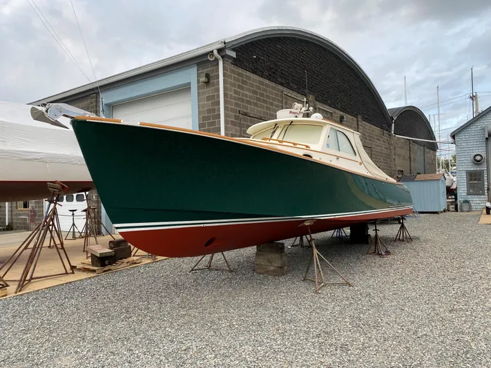Eaglet Yacht Photos Pics 