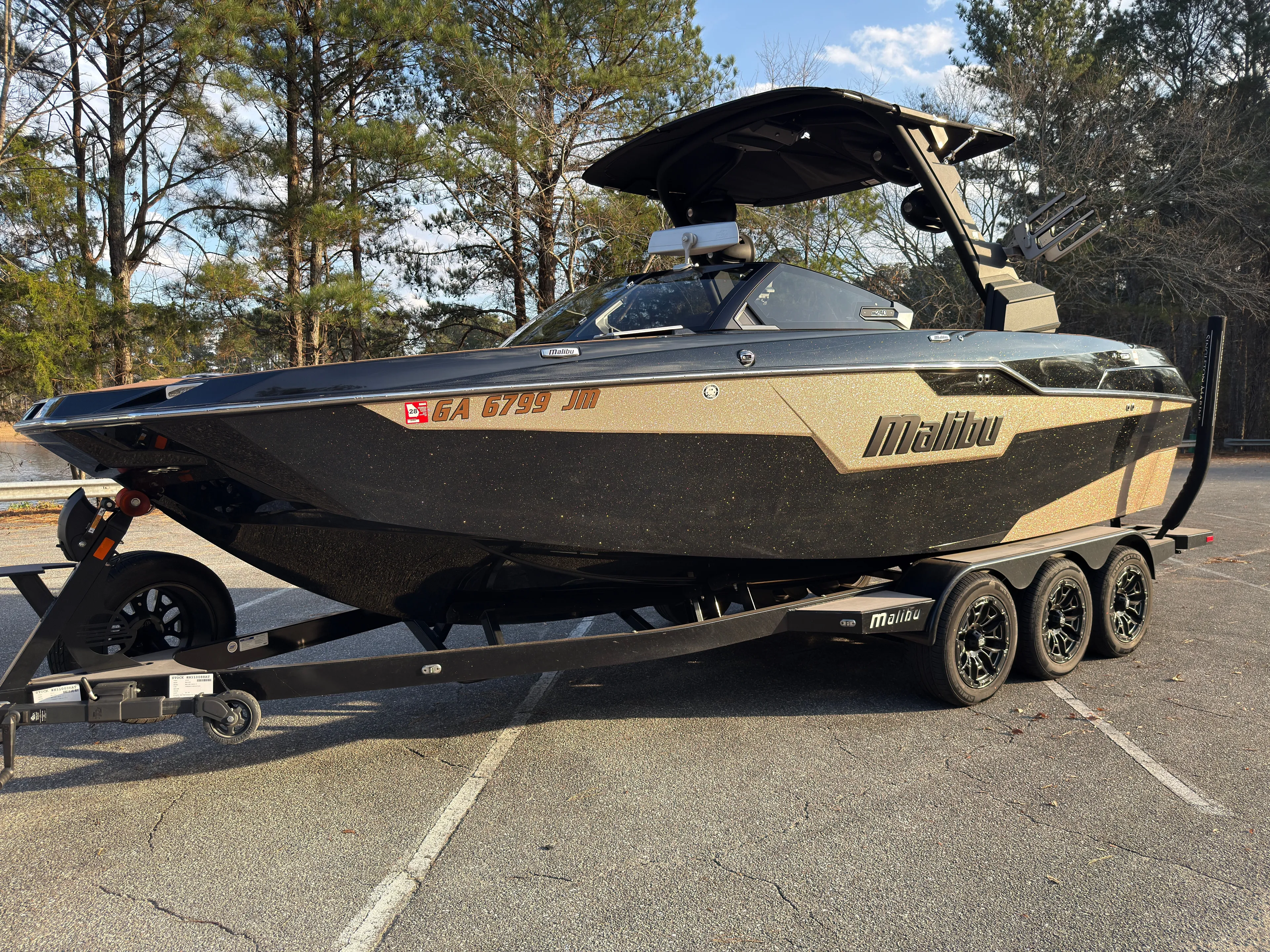 Malibu M-SERIES M240