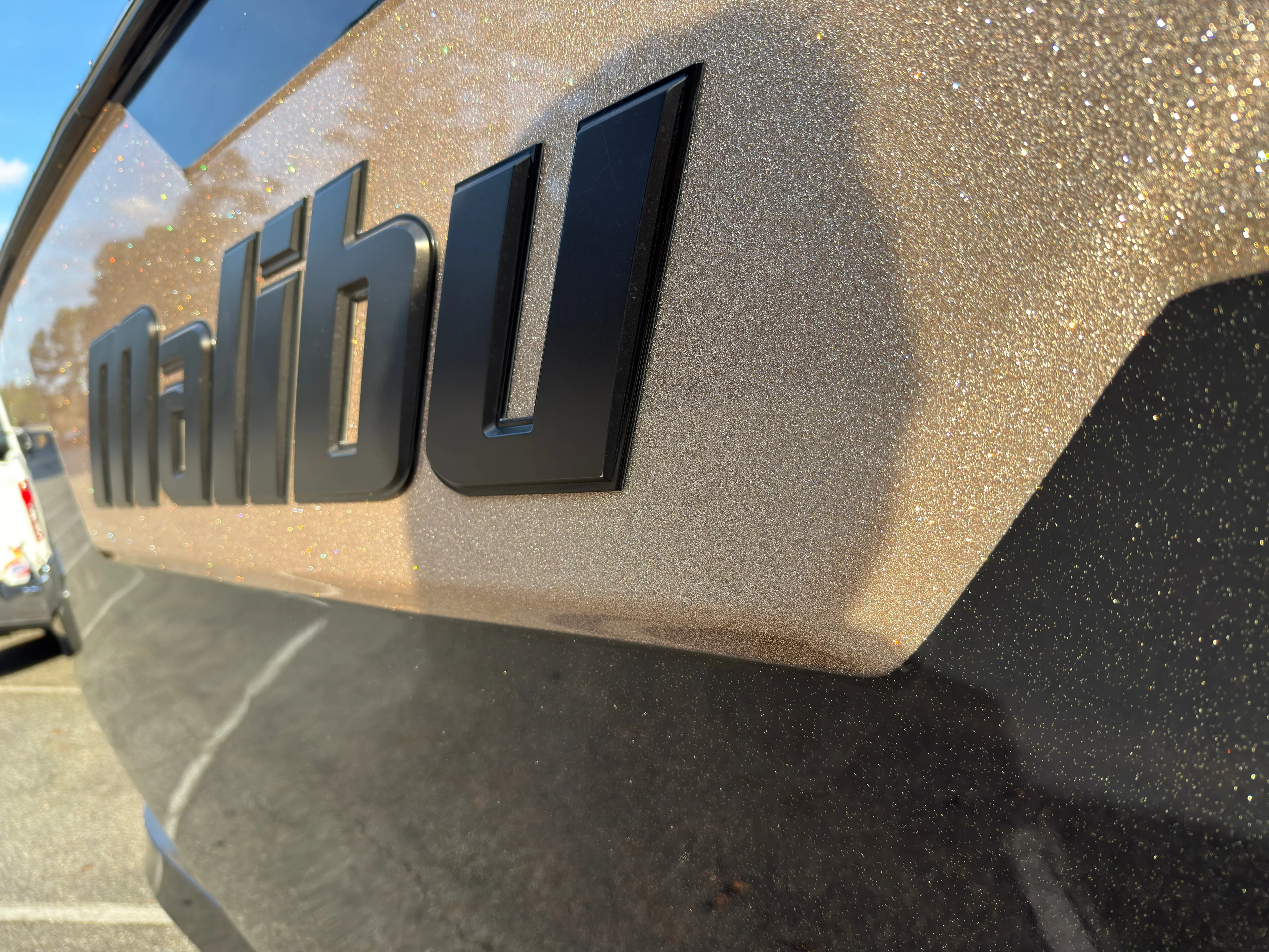 Malibu M-SERIES M240