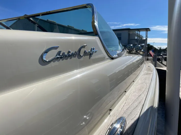 Heritage Edition Yacht Photos Pics 