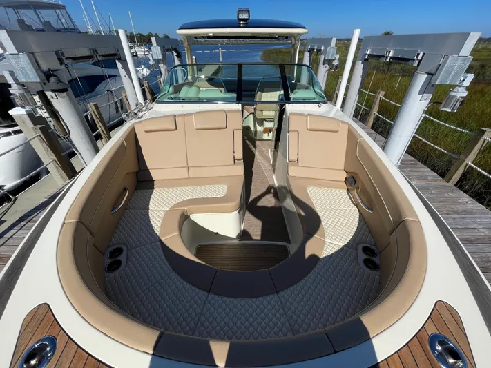 Heritage Edition Yacht Photos Pics 