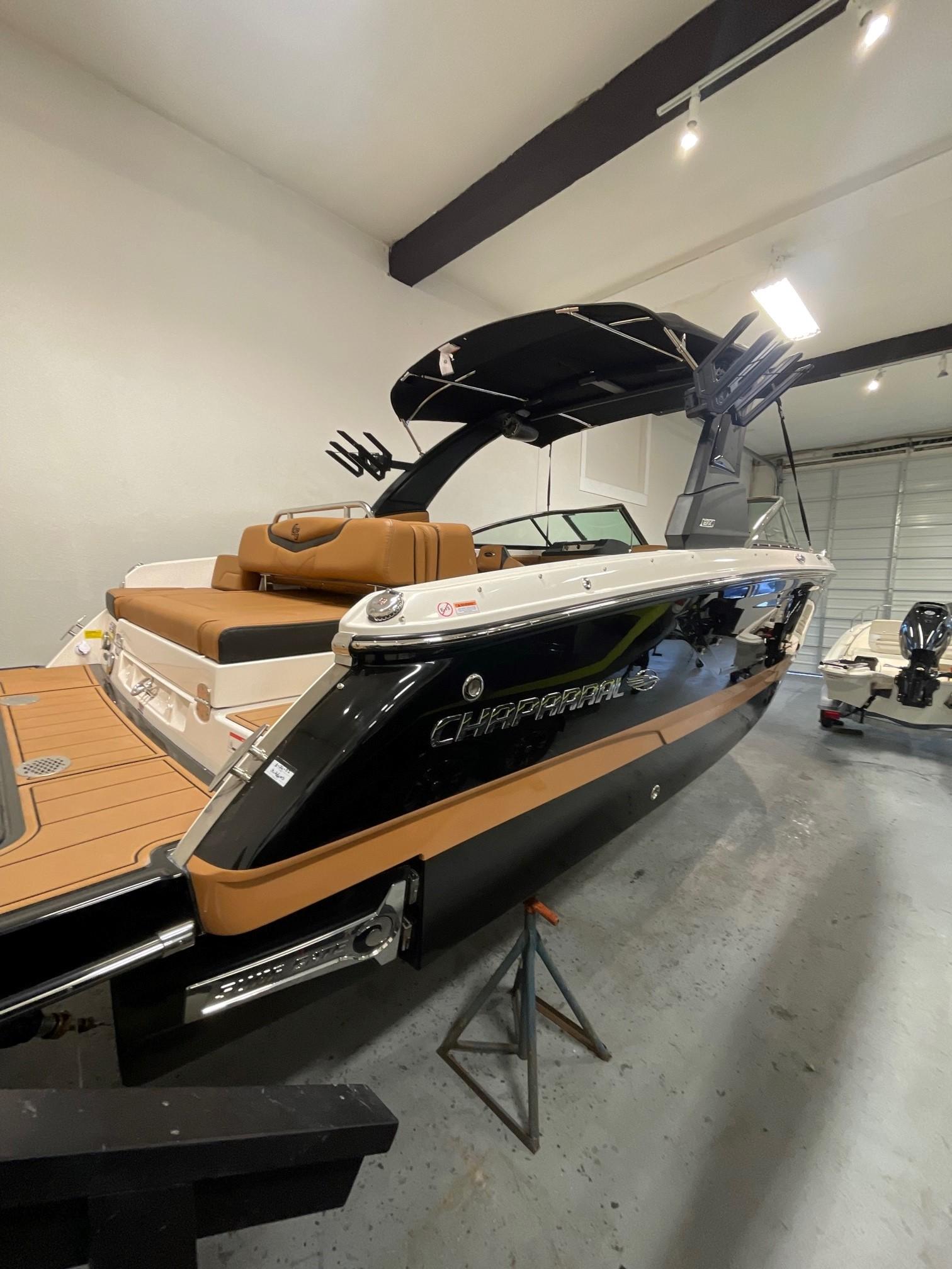 2023 Chaparral 26 Surf Ski and Wakeboard for sale - YachtWorld