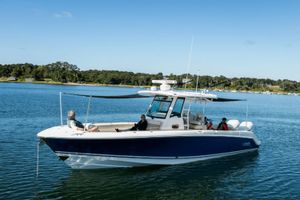 2017 33' Boston Whaler-330 Outrage Huntington, NY, US