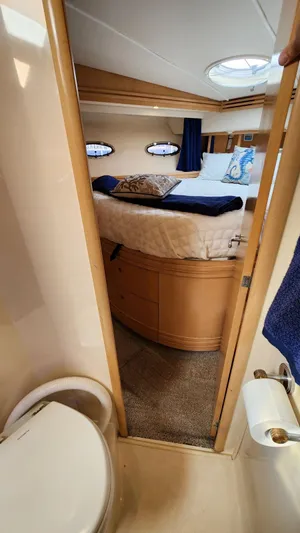 Escapade Yacht Photos Pics 