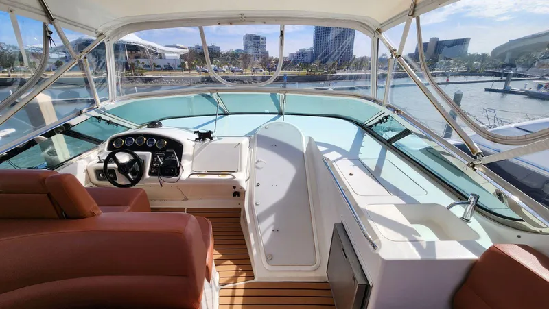 Escapade Yacht Photos Pics 