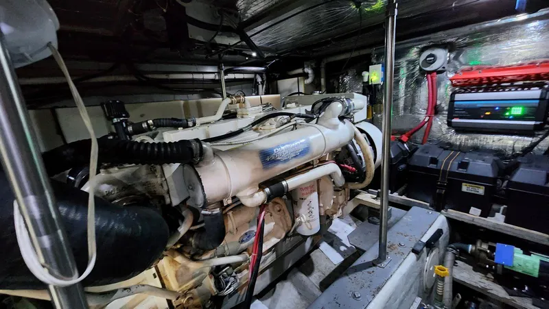 Escapade Yacht Photos Pics 