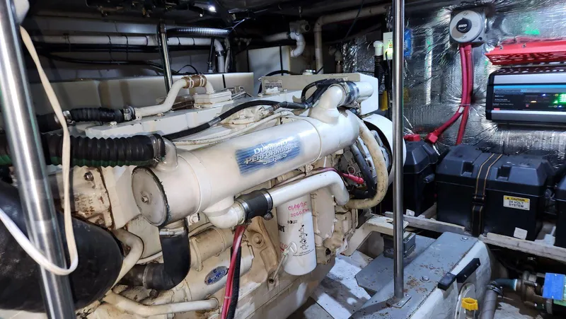 Escapade Yacht Photos Pics 