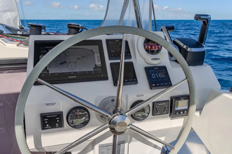 Happy Here Yacht Photos Pics Steering wheel and navigation instruments on 2020 Fountaine Pajot Saona 47 catamaran.