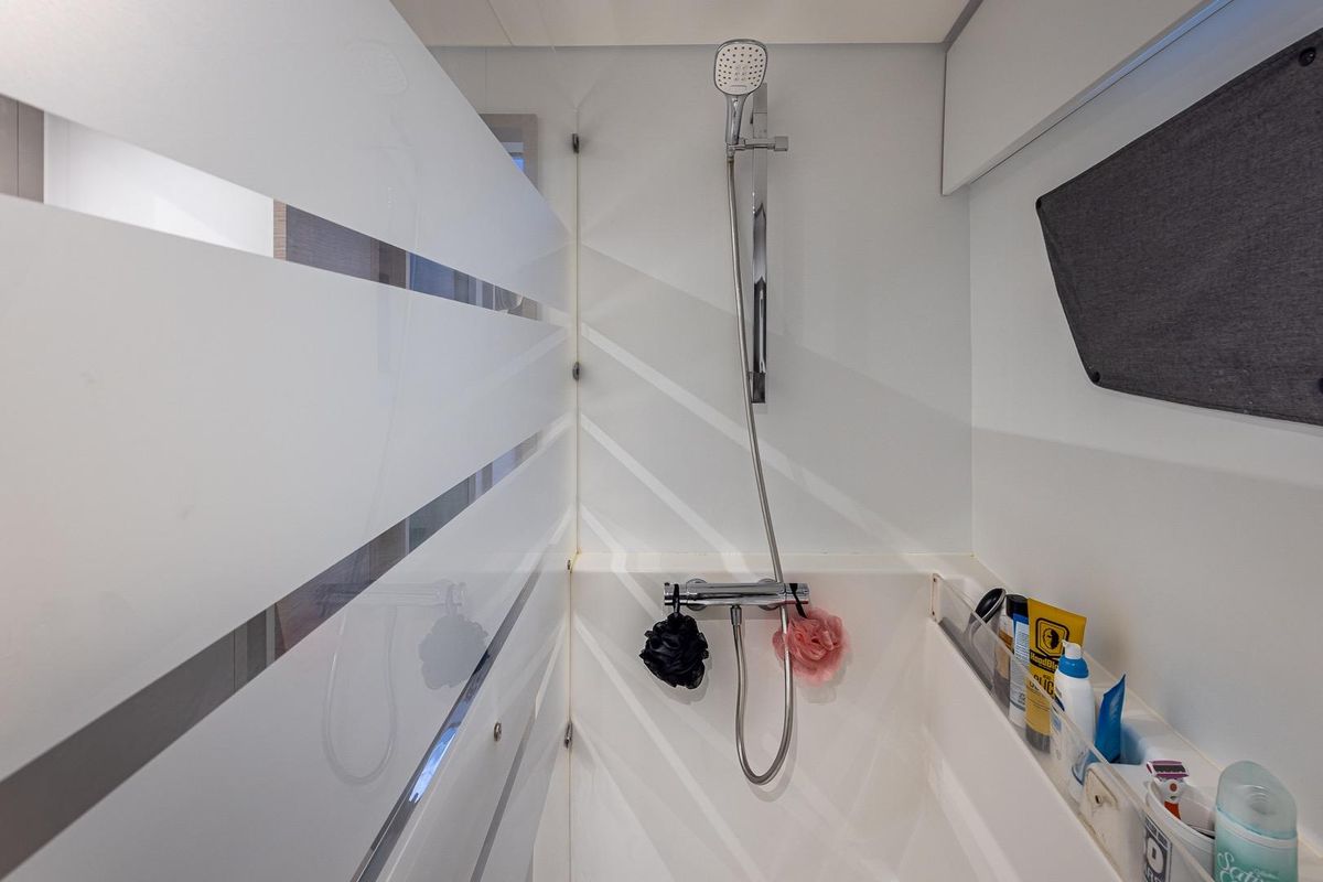 2020 Fountaine Pajot 46 