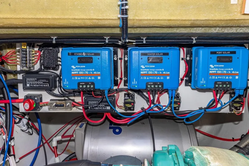 Happy Here Yacht Photos Pics Electrical system of 2020 Fountaine Pajot Saona 47 with solar charge controllers.