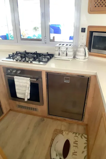 Alesha D Yacht Photos Pics 