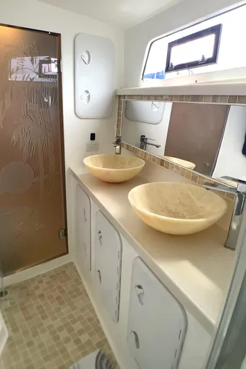 Alesha D Yacht Photos Pics 