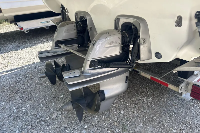  Yacht Photos Pics 2007 Formula 400 Super Sport boat with Volvo Penta outdrives on a trailer.