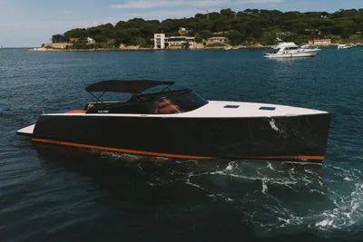 VanDutch 40