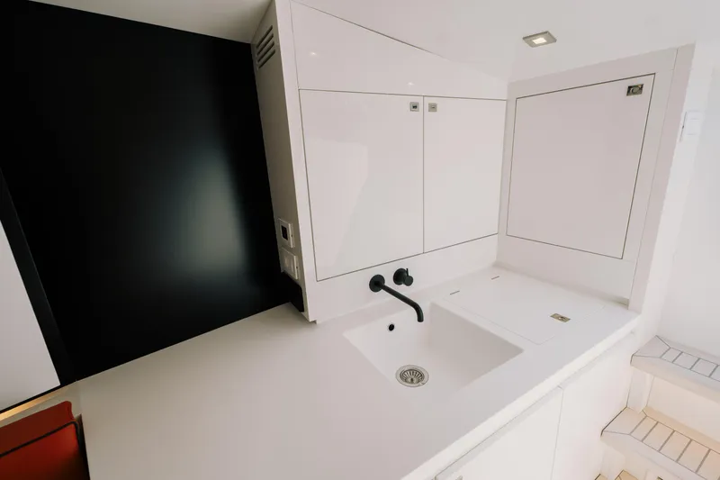 Must Yacht Photos Pics VanDutch 40 - Yacht occasion Méditerranée 