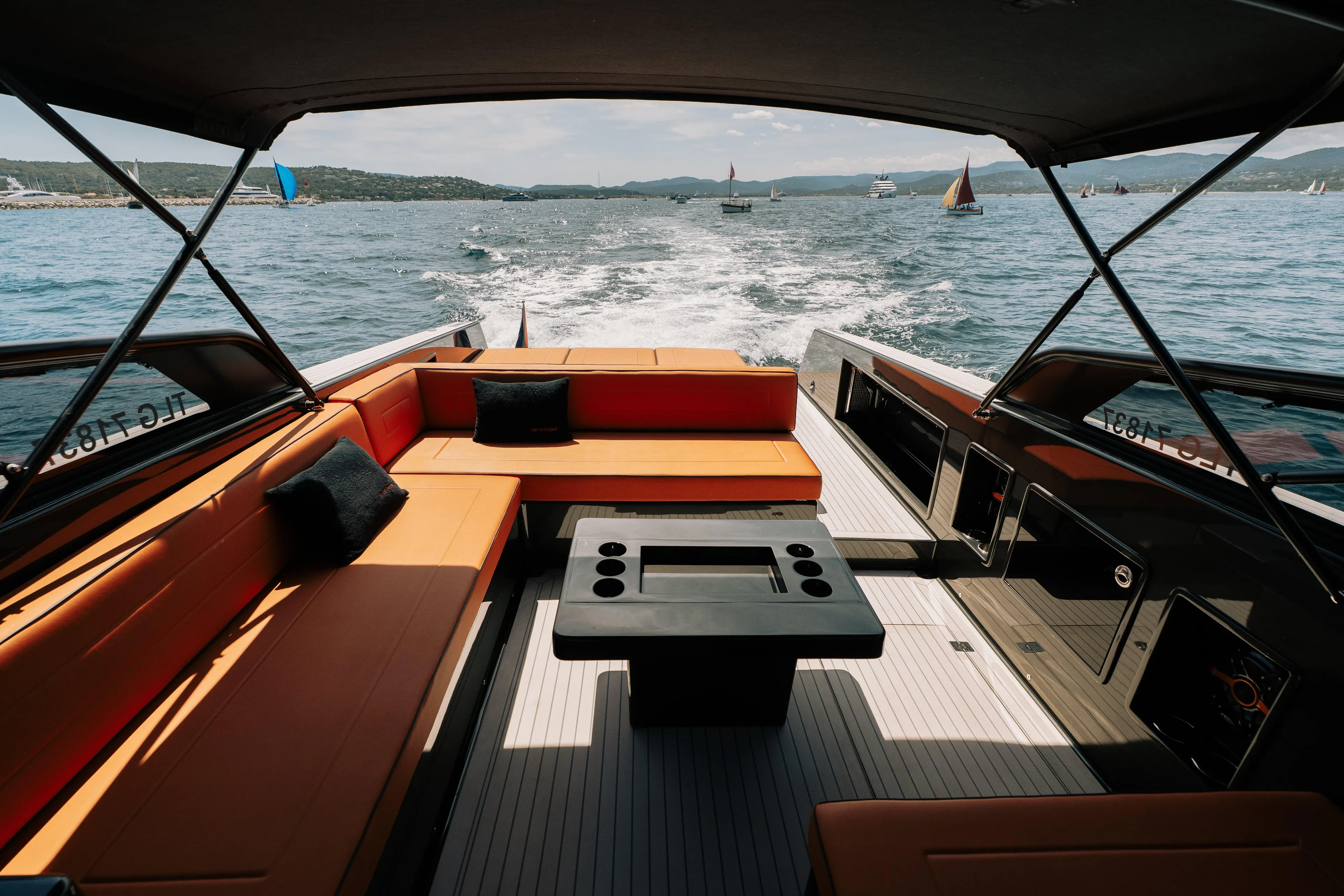 Must Yacht Photos Pics VanDutch 40 - Yacht occasion Méditerranée 