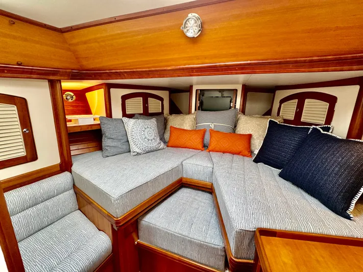 Odyssey Yacht Photos Pics 