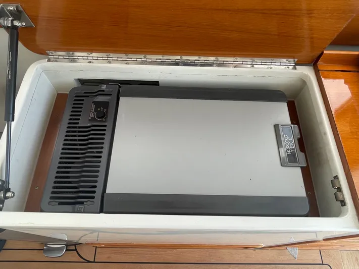 Odyssey Yacht Photos Pics 