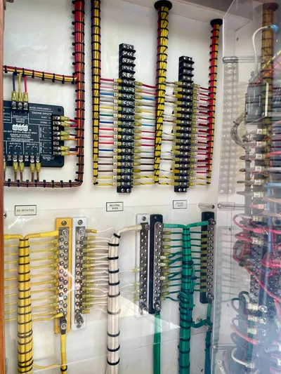 J-9 Yacht Photos Pics 