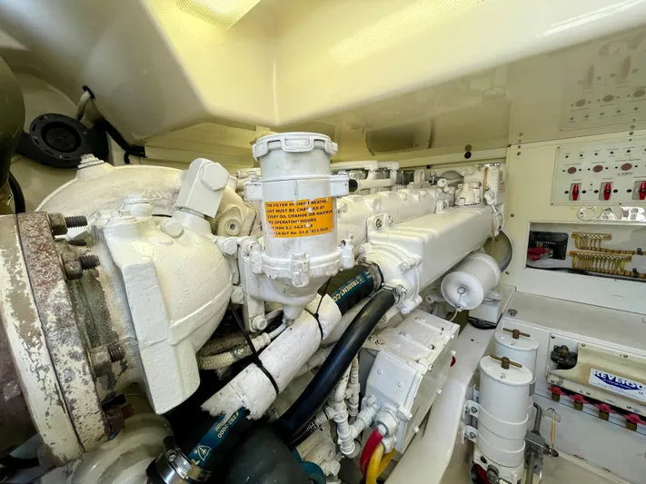 J-9 Yacht Photos Pics 