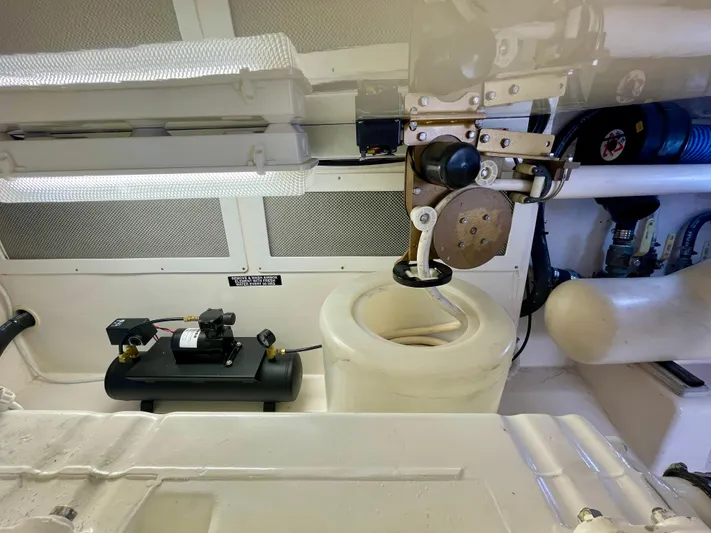 J-9 Yacht Photos Pics 