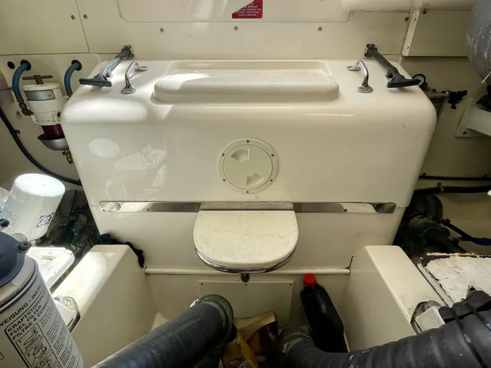 J-9 Yacht Photos Pics 