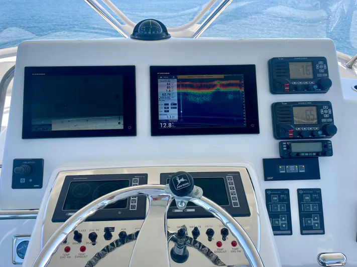 J-9 Yacht Photos Pics 