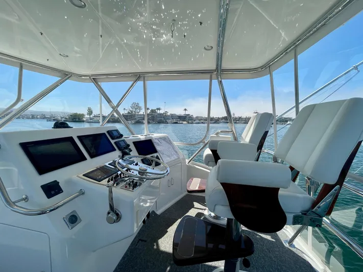 J-9 Yacht Photos Pics 