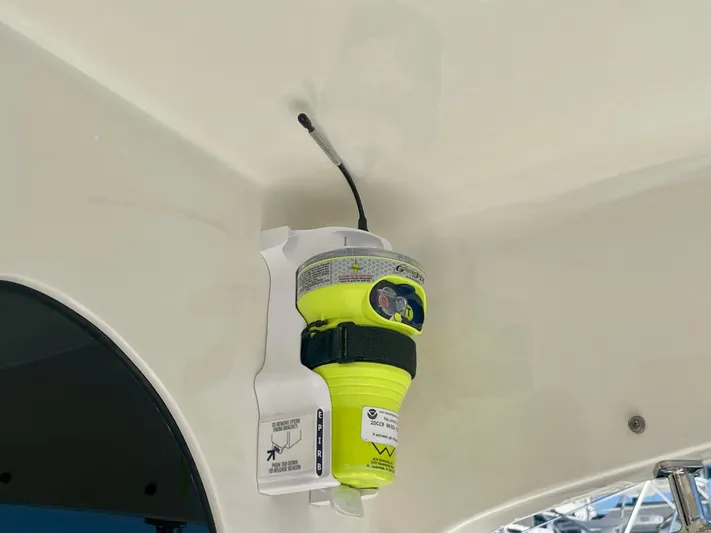 J-9 Yacht Photos Pics 