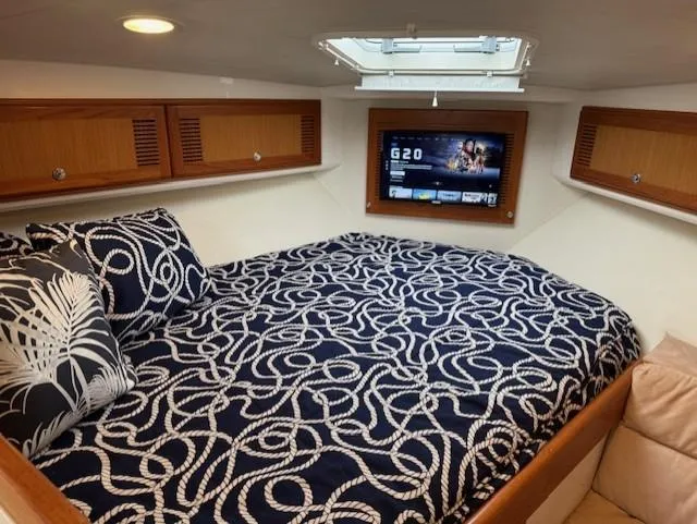 Cabollet Yacht Photos Pics 