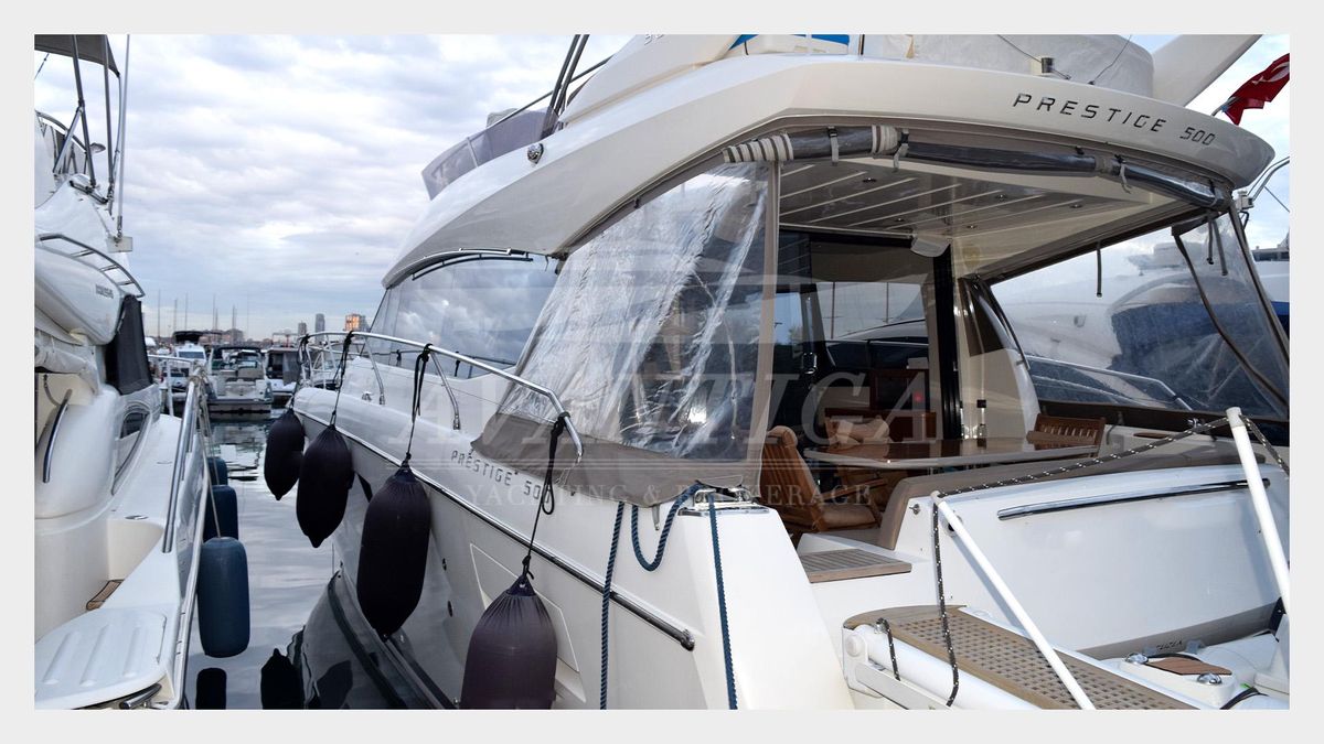 2012 Prestige 49 