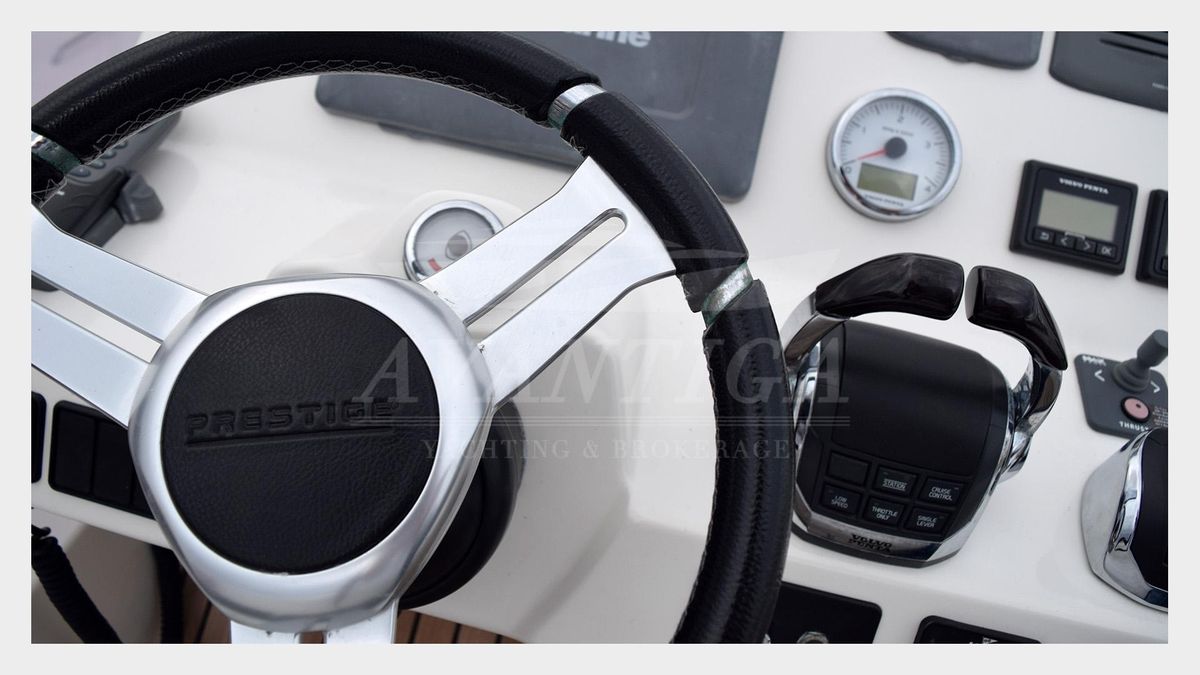 2012 Prestige 49 