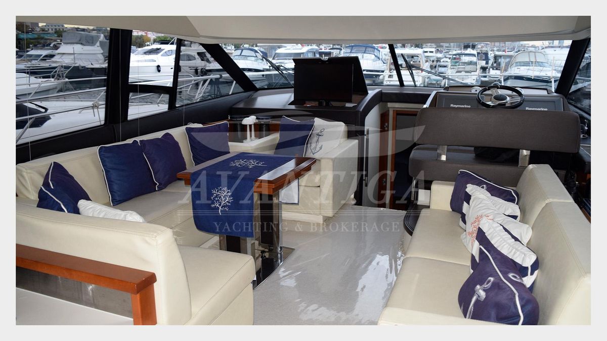 2012 Prestige 49 