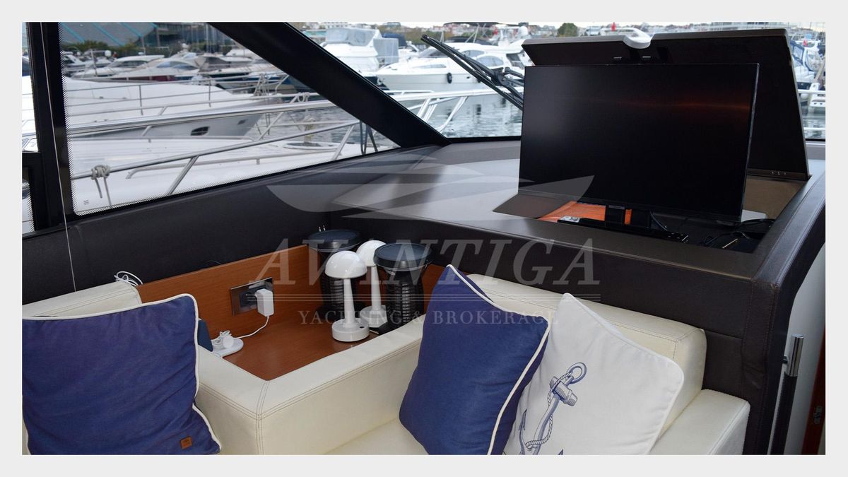 2012 Prestige 49 