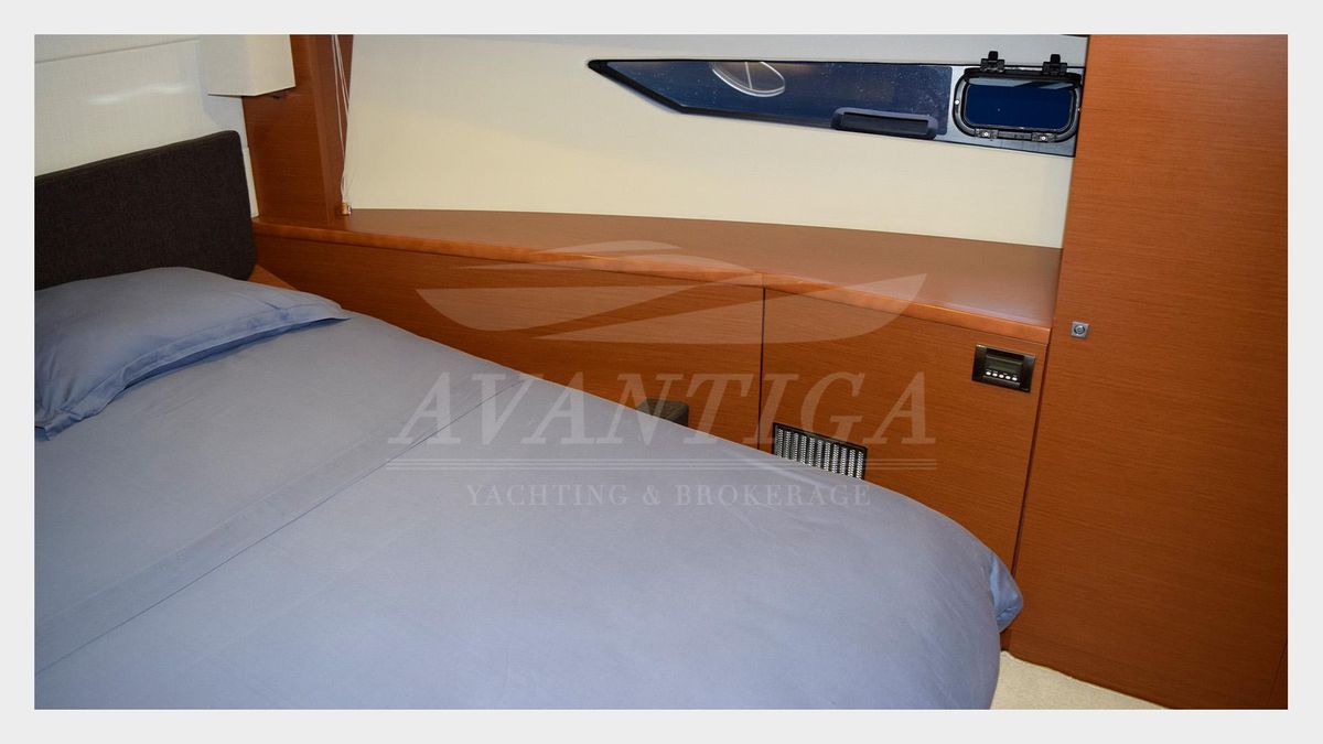2012 Prestige 49 