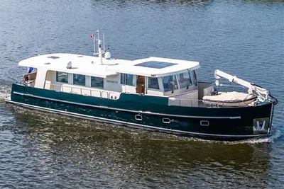 2012 RiverLine 2000