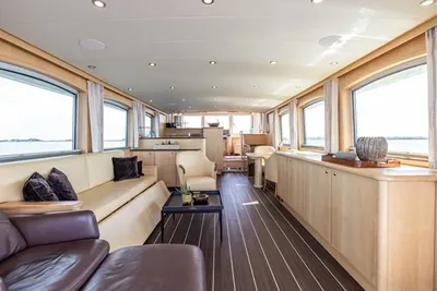 2012 RiverLine 2000