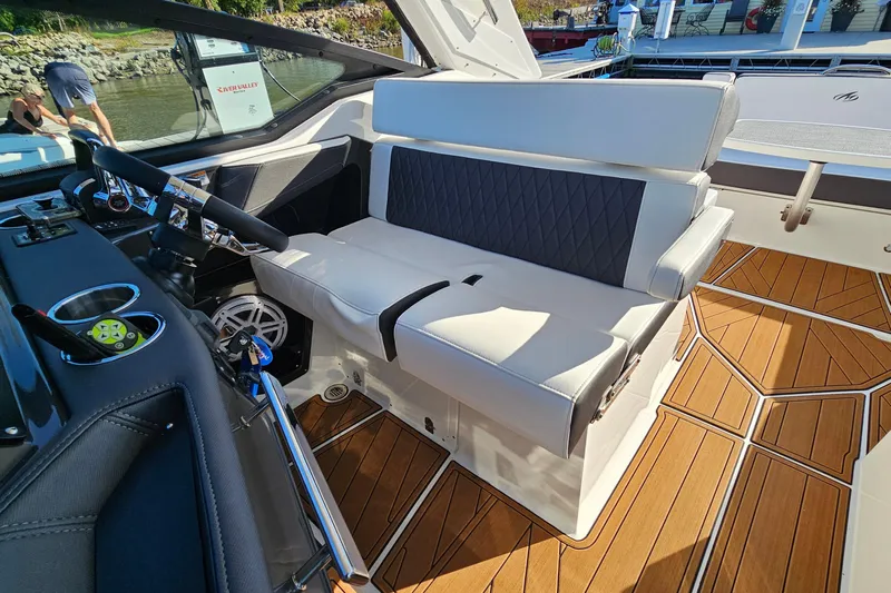  Yacht Photos Pics 2022 Monterey 378SS Super Sport boat interior with luxurious seating and modern dashboard.